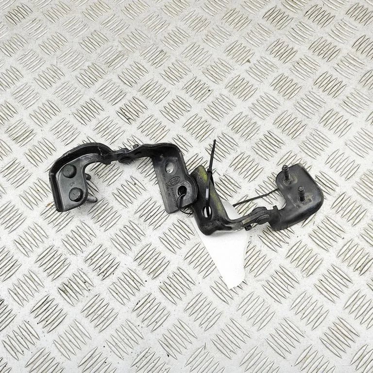 Tailgate/trunk/boot hinge – Land Rover Discovery Sport (2014-)