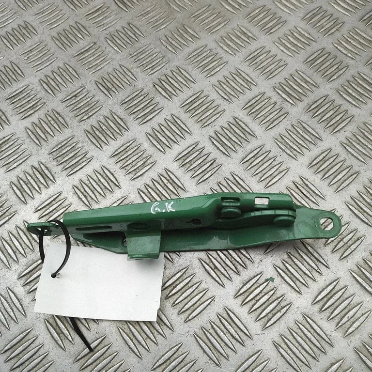 Aizmugurējā vāka eņģe (-es) 99751215100