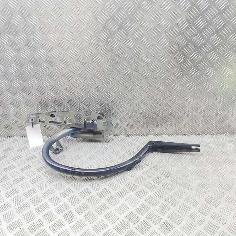 Tailgate/trunk/boot hinge – Mercedes-Benz E-Class W213 (2016-)