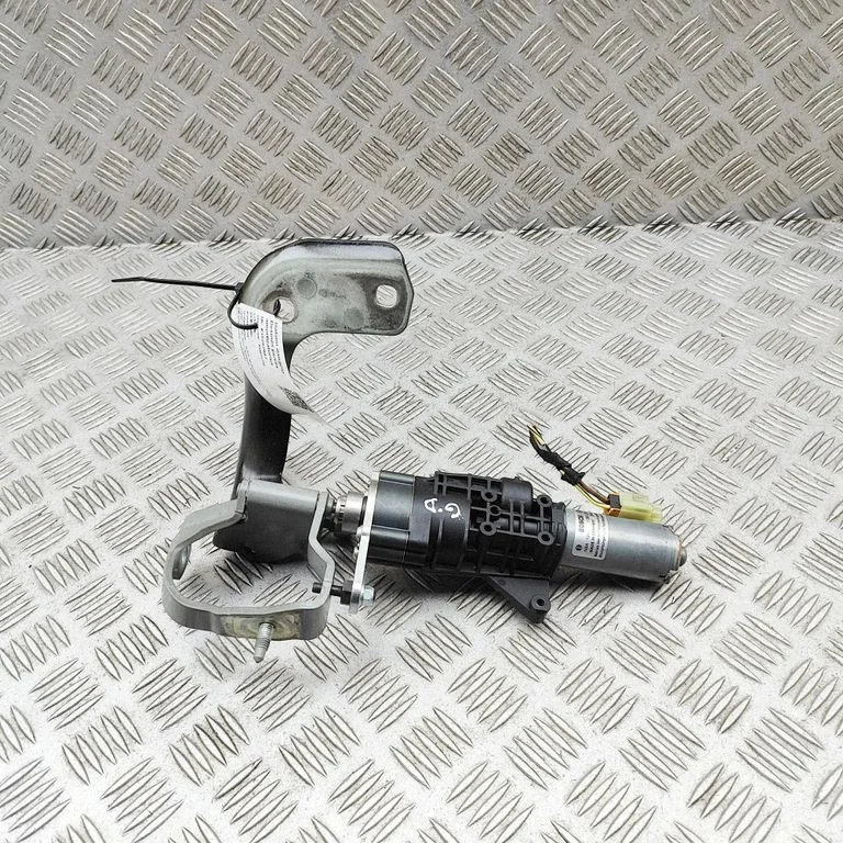Tailgate/trunk/boot hinge 4G9827852E