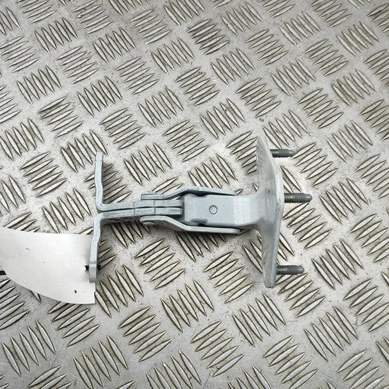 Tailgate/trunk/boot hinge – BMW X5M G05 F95 (2019-)