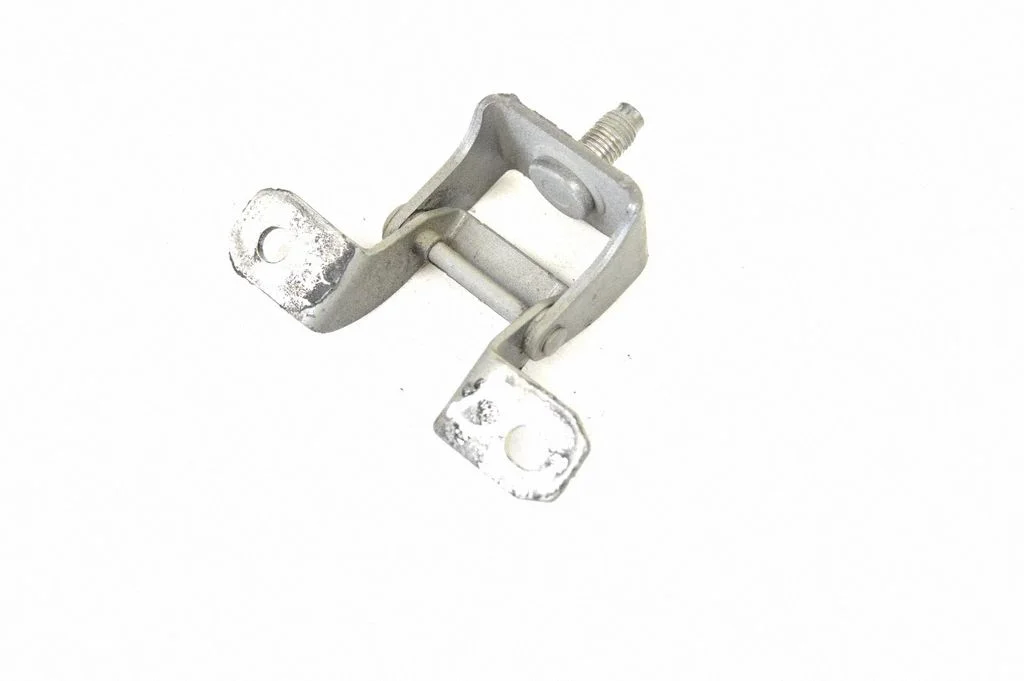 Tailgate/trunk/boot hinge – right
