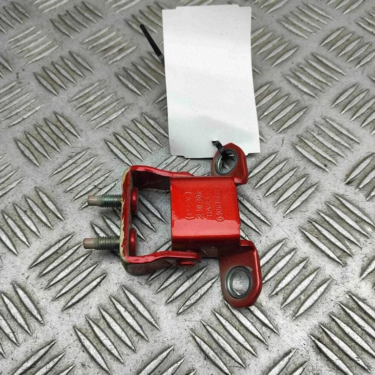 Tailgate/trunk/boot hinge SA2FC6306100U