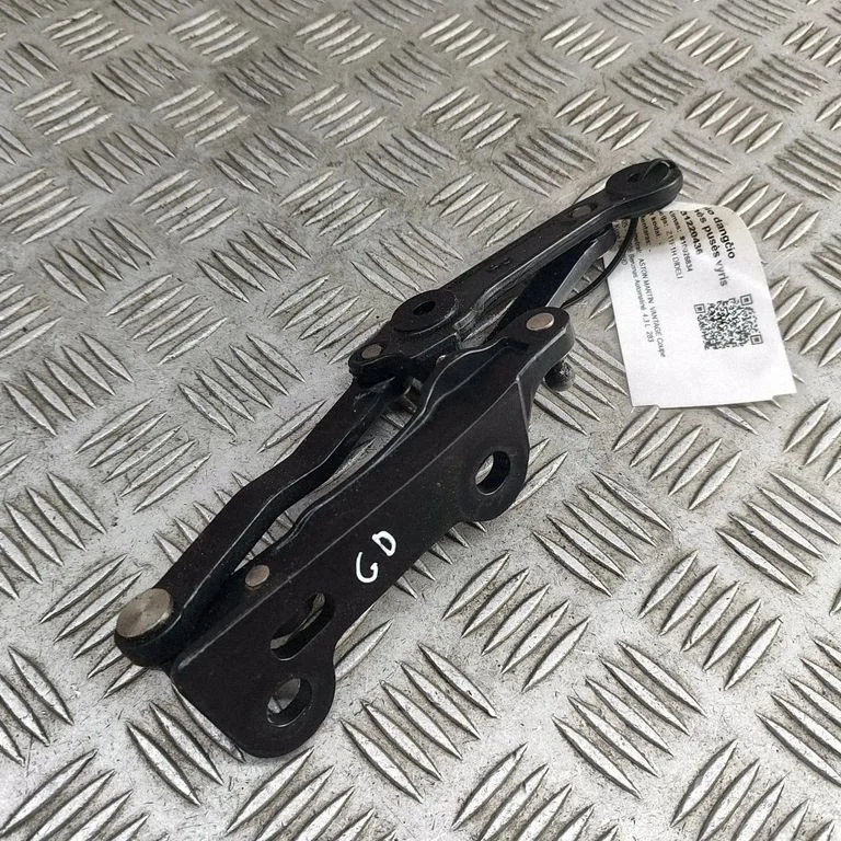 Aizmugurējā vāka eņģe (-es) 6G33L42700AK