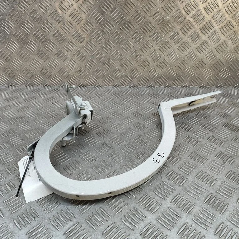Tailgate/trunk/boot hinge – BMW 3 Series G20 G21 (2019-)
