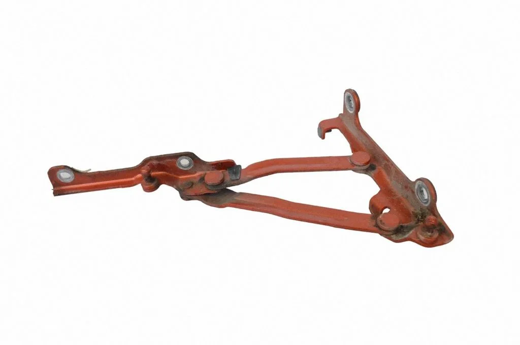 Tailgate/trunk/boot hinge – left