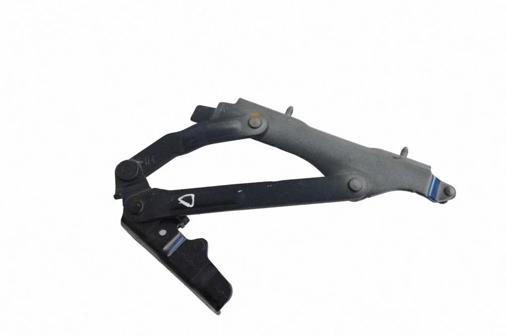 Tailgate/trunk/boot hinge – Mazda MX-5 NC Miata (2006-2015)