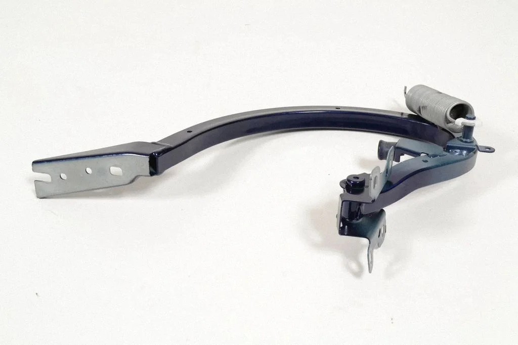 Tailgate/trunk/boot hinge 8W6827301