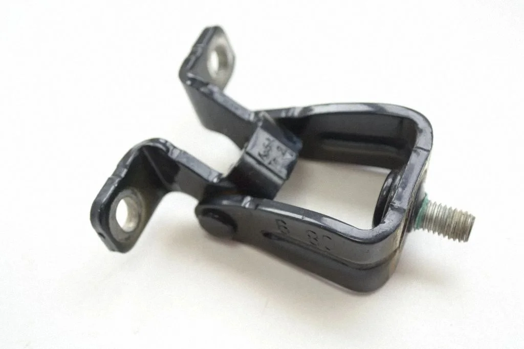 Tailgate/trunk/boot hinge 1K8827301A
