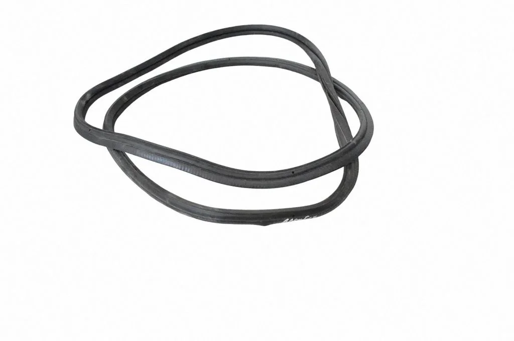 Bagāžnieka blīvgumija (uz virsbūves) 7295198