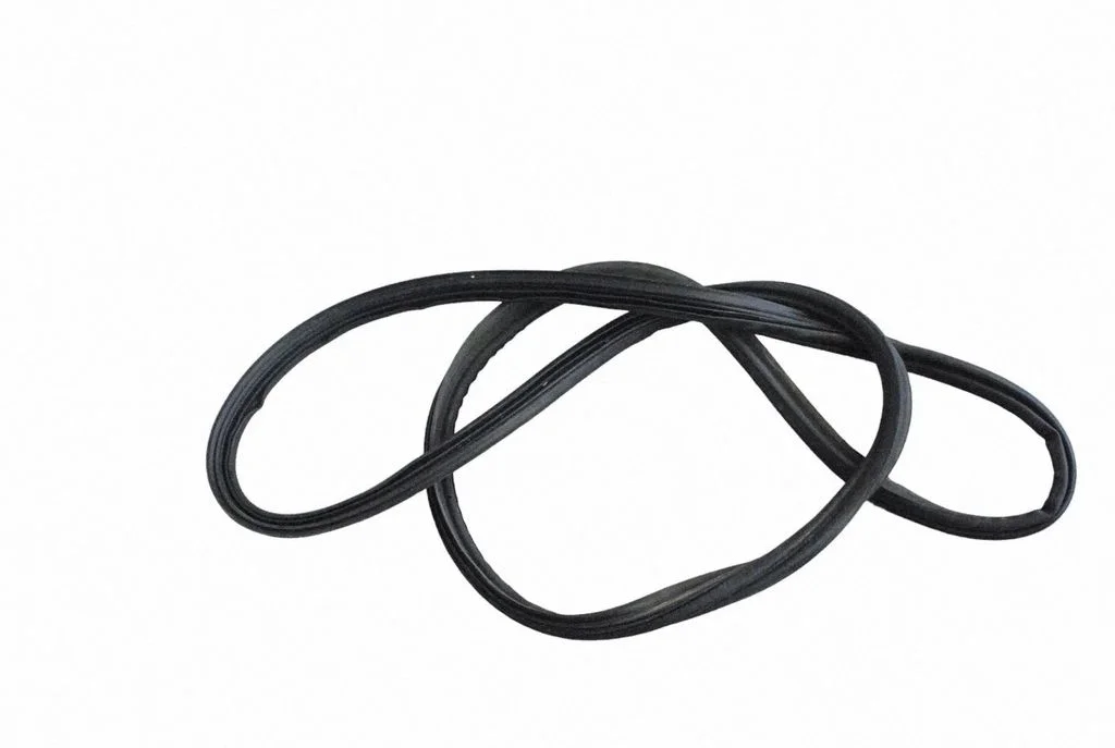 Loading door rubber seal (on body)