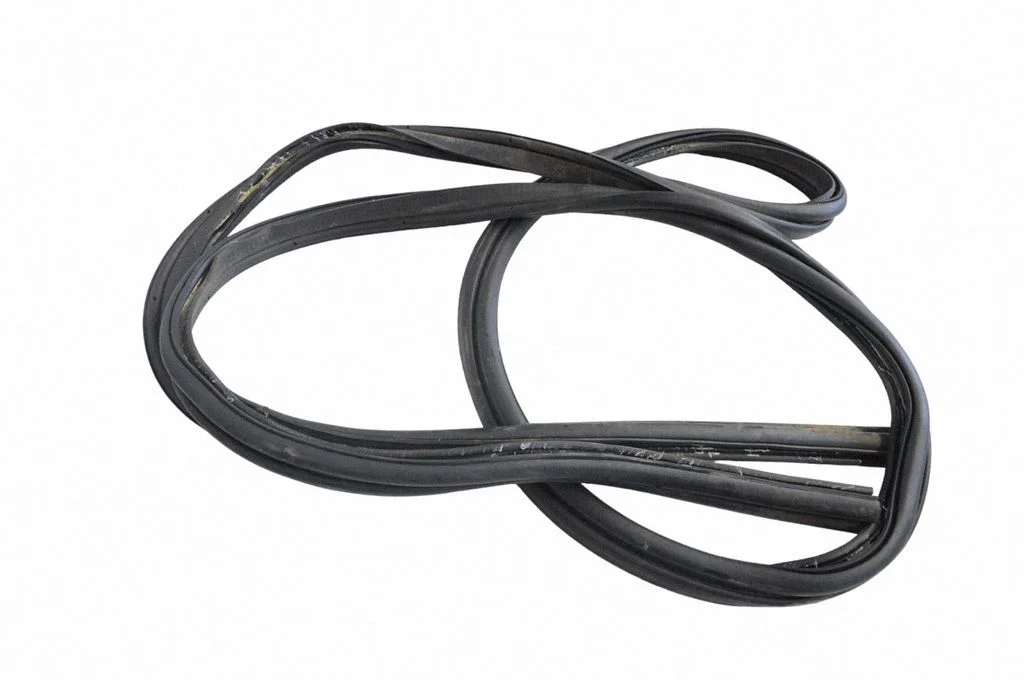 Laadimisukse tihend (kere pool) – Chrysler Voyager (2008-2016)