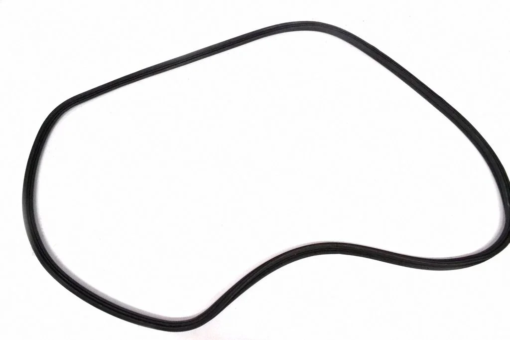 Laadimisukse tihend (kere pool) – Opel Mokka (2012-2016)