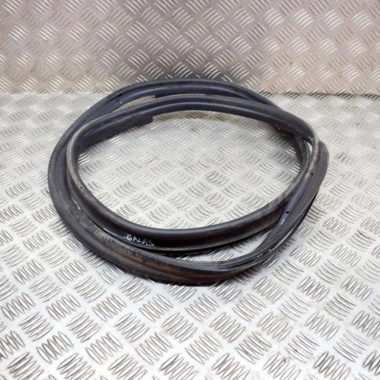 Loading door rubber seal (on body) – Mercedes-Benz CLK-Class A209 C209 (2002-2009)