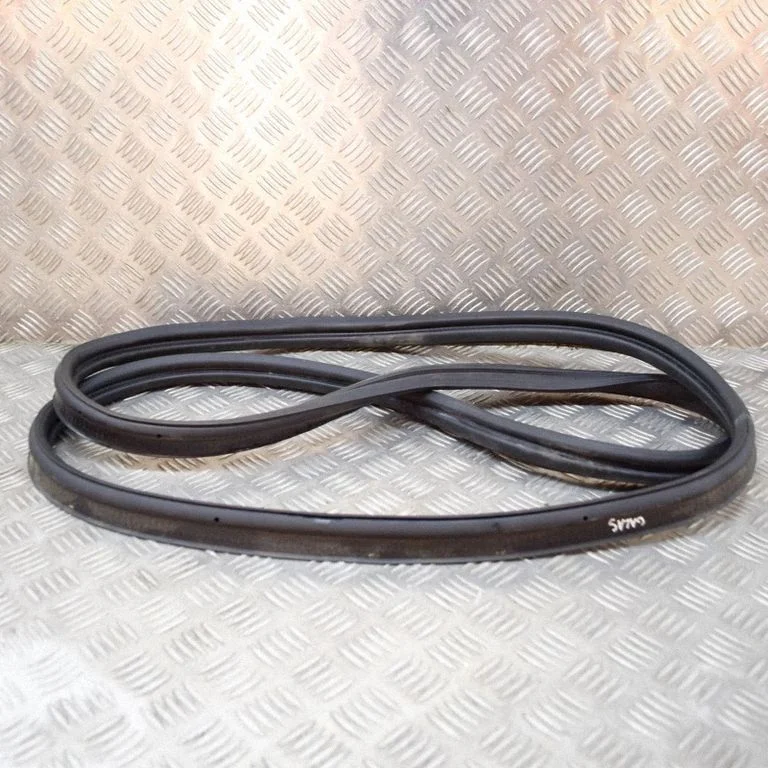 Loading door rubber seal (on body) – Volvo S90, V90 (2016-)