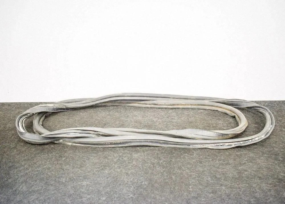 Loading door rubber seal (on body) 103303800B