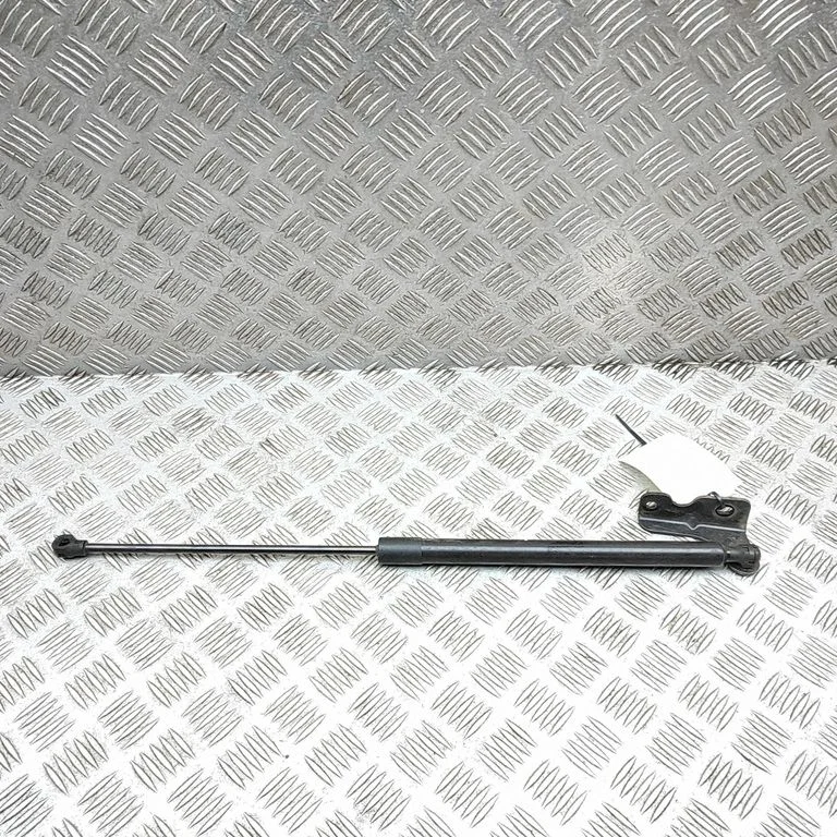 Tailgate/trunk strut/damper – Peugeot 308 (2021-)