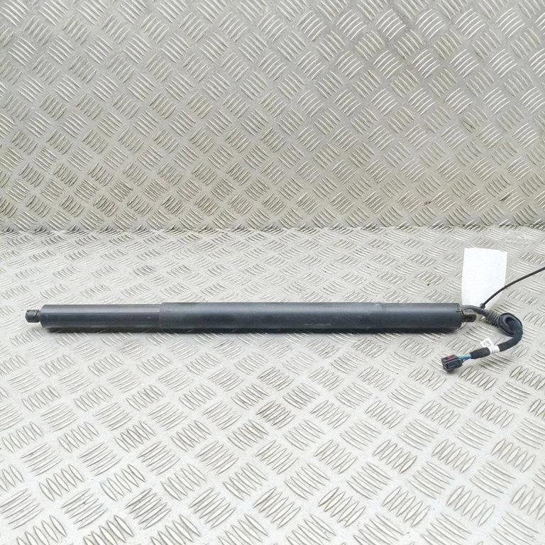 Tailgate/trunk strut/damper – Audi Q4 e-tron (2021-)