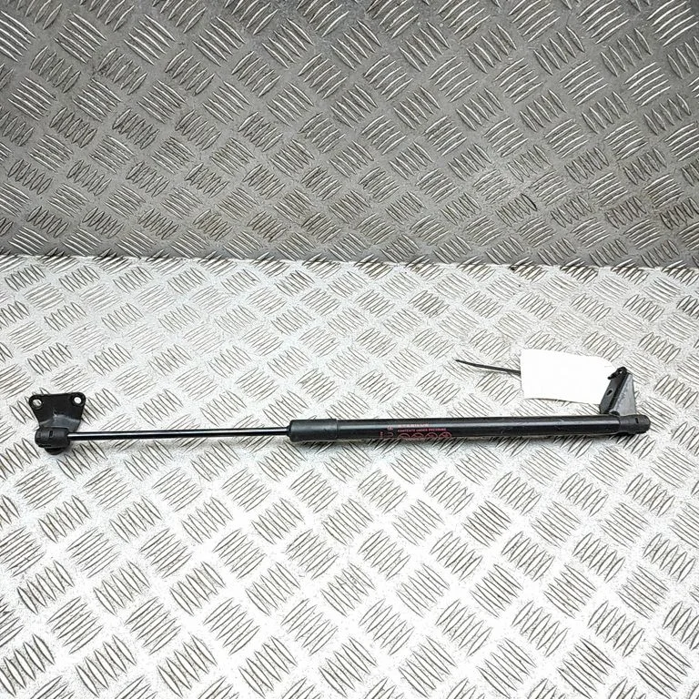 Aizmugurējā vāka amortizators 904505SH0C