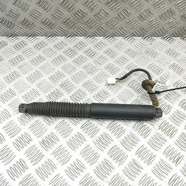 Tailgate/trunk strut/damper 155148800B