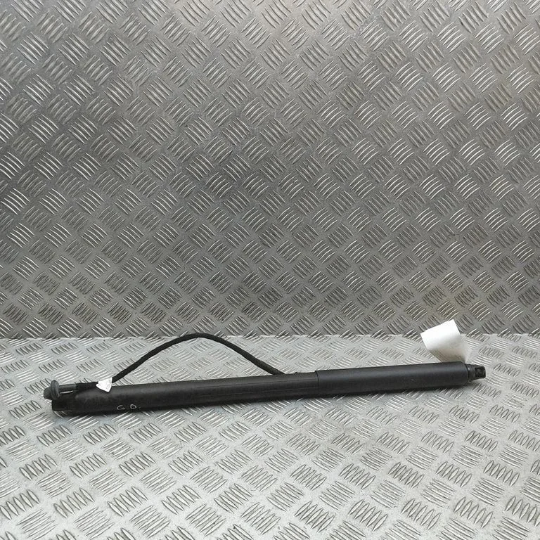Siłownik (sprężyna gazowa) klapy bagażnika 971827851