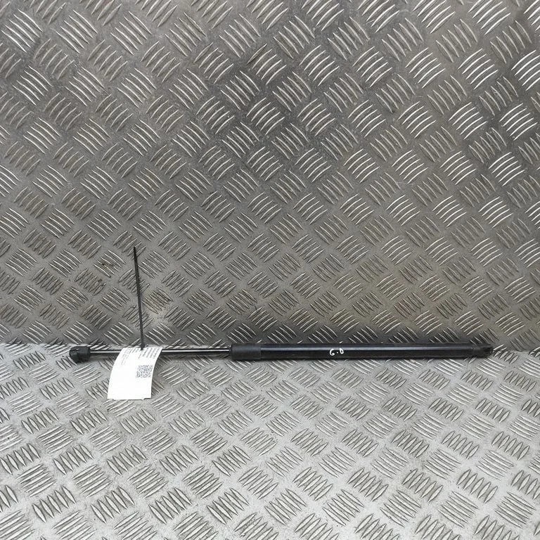 Tailgate/trunk strut/damper 5LJ827550