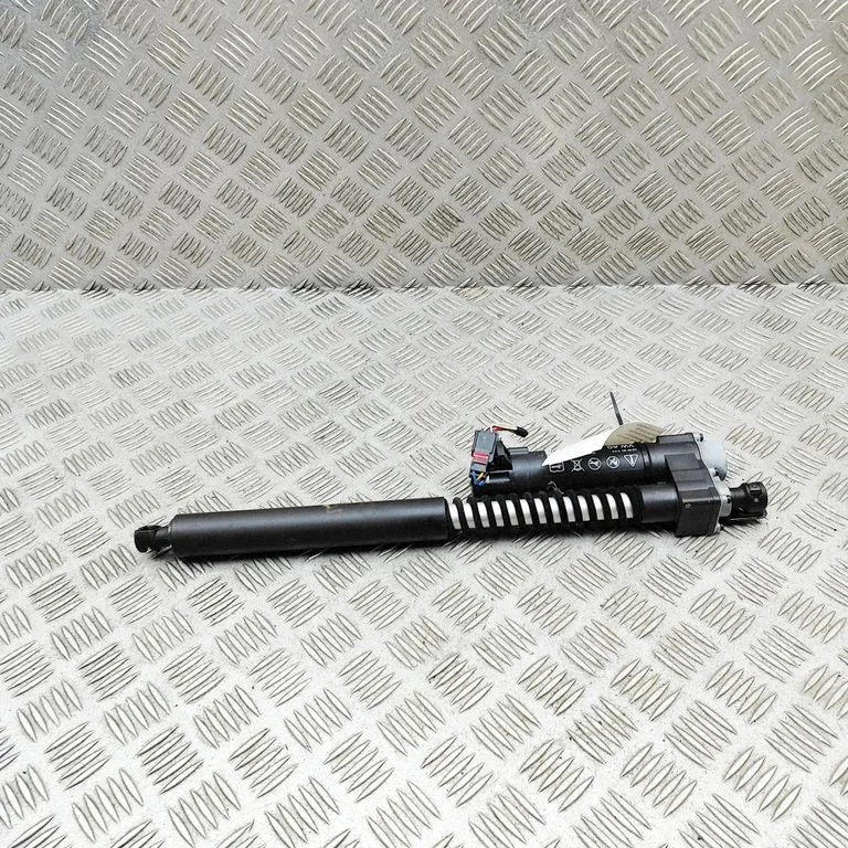 Tagaluugi gaasiamortisaator 4J3827851B