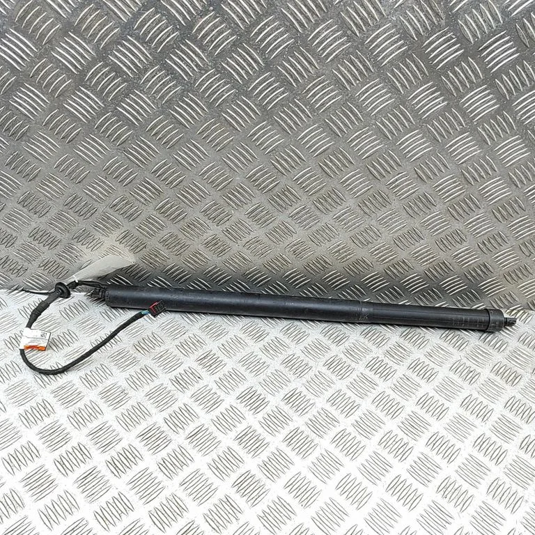 Aizmugurējā vāka amortizators HK8370354AB