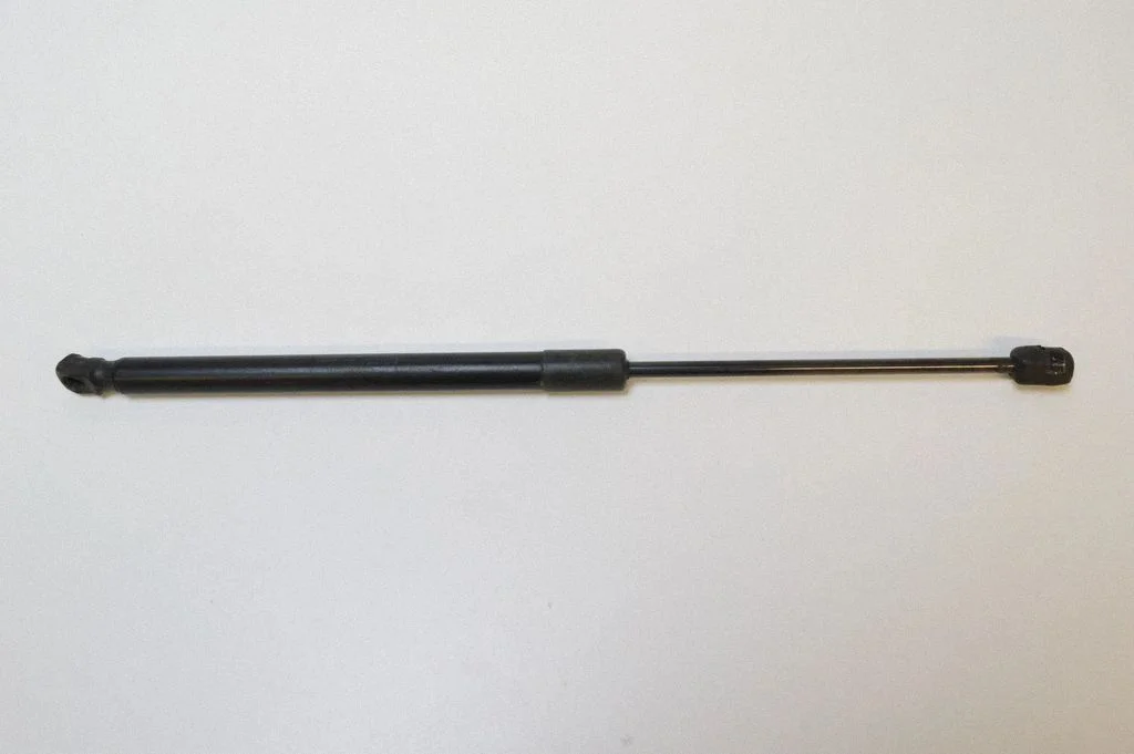 Aizmugurējā vāka amortizators – Volkswagen Golf V (2003-2009)