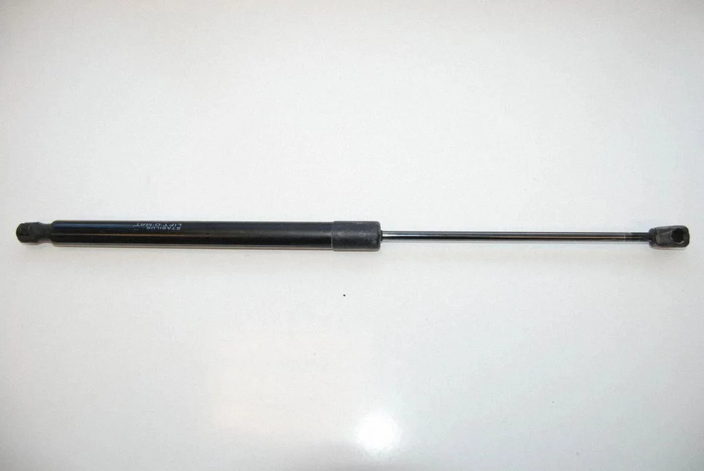 Tailgate/trunk strut/damper – Mercedes-Benz B-Class W245 (2005-2011)