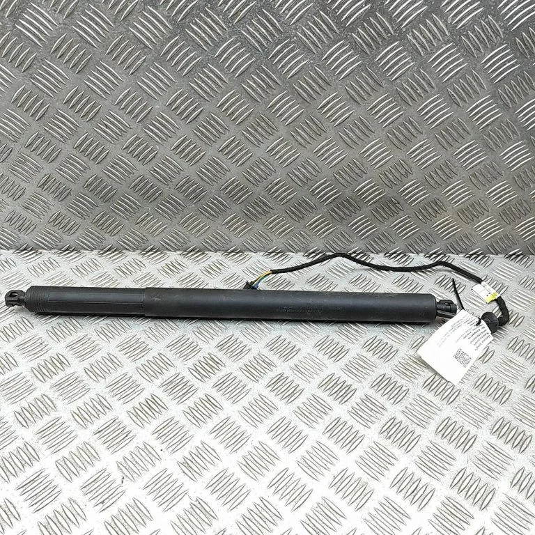 Siłownik (sprężyna gazowa) klapy bagażnika FK7270355AH