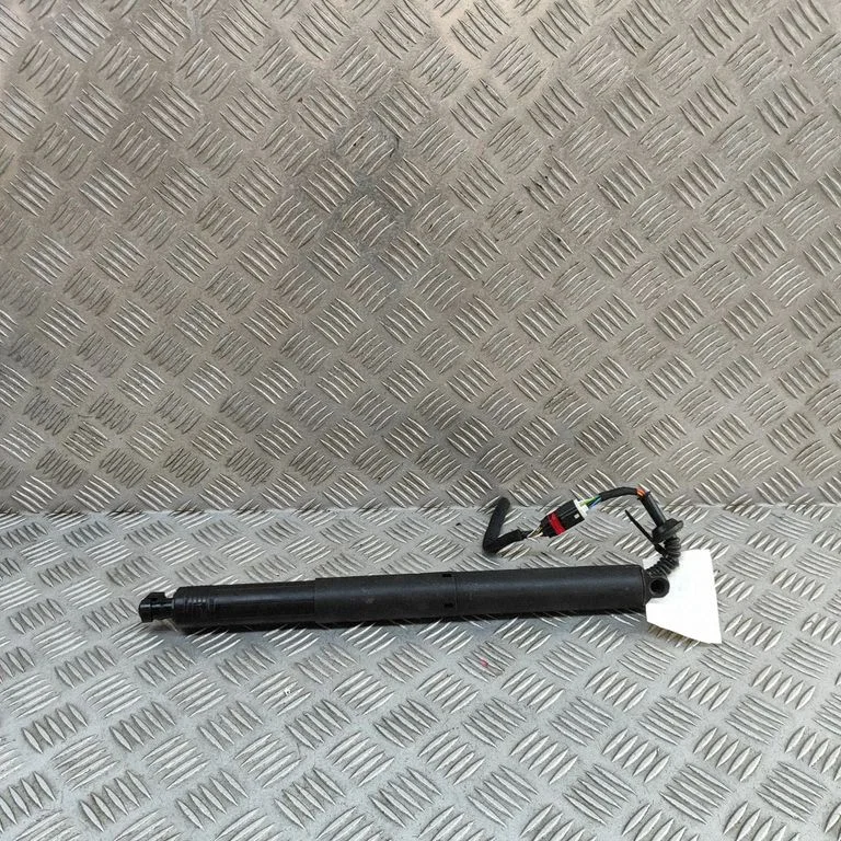 Tailgate/trunk strut/damper 81203KL101