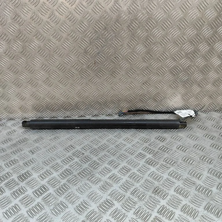Tailgate/trunk strut/damper – Porsche Panamera (971) (2017-2024)