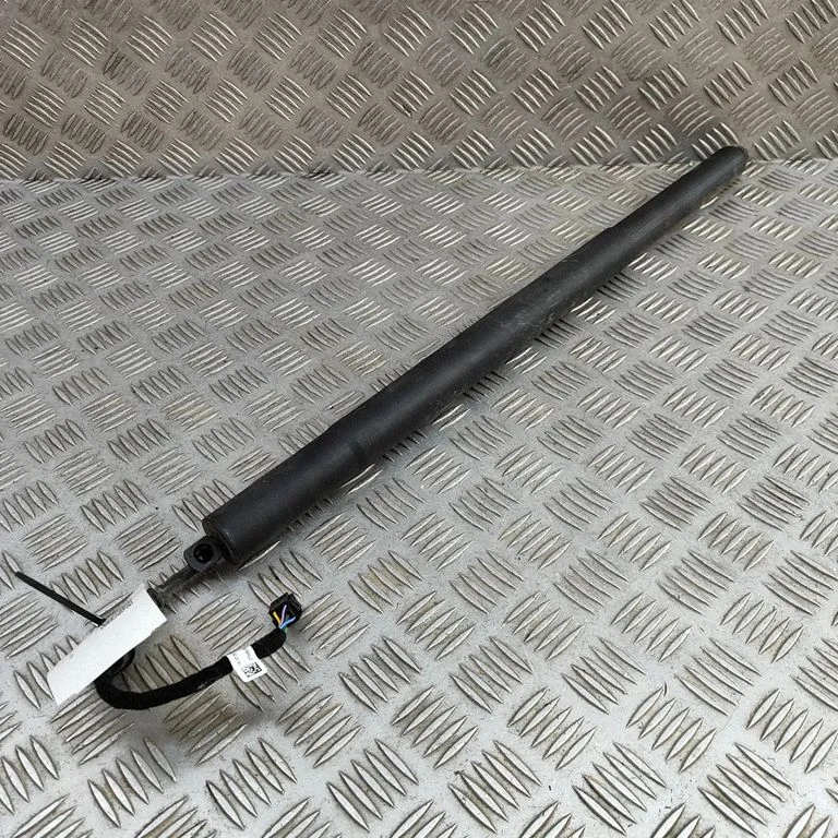 Tailgate/trunk strut/damper 4M8827851K – Audi RS Q8 (2019-)