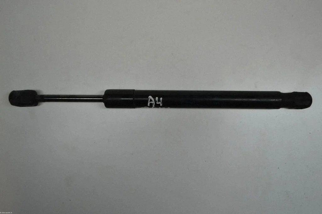 Tailgate/trunk strut/damper – Audi A4 S4 B7 8E 8H (2005-2008)