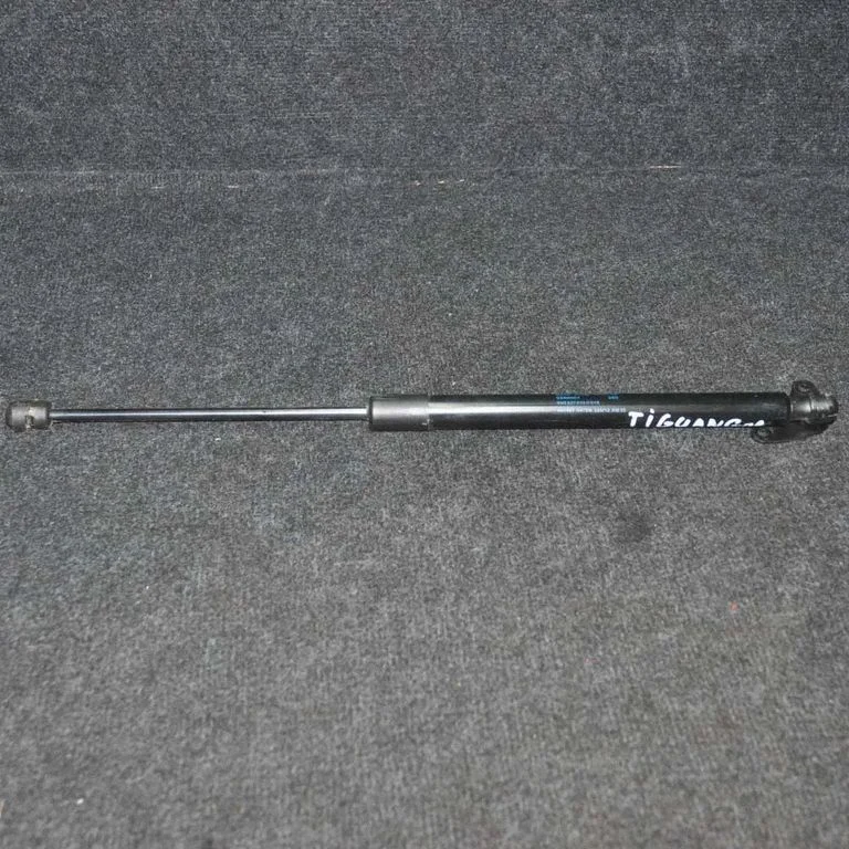 Aizmugurējā vāka amortizators – Volkswagen Tiguan (2007-2016)