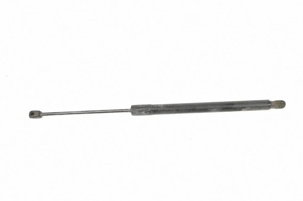 Aizmugurējā vāka amortizators 5G9827550