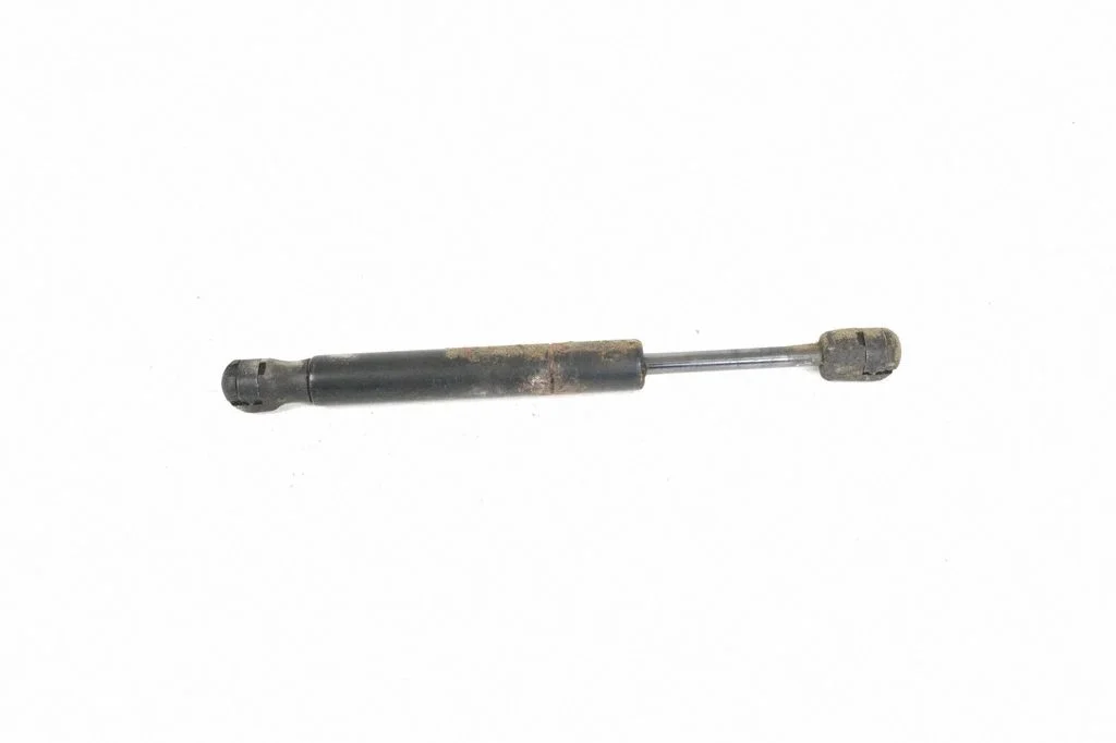 Tailgate/trunk strut/damper 7L5845587