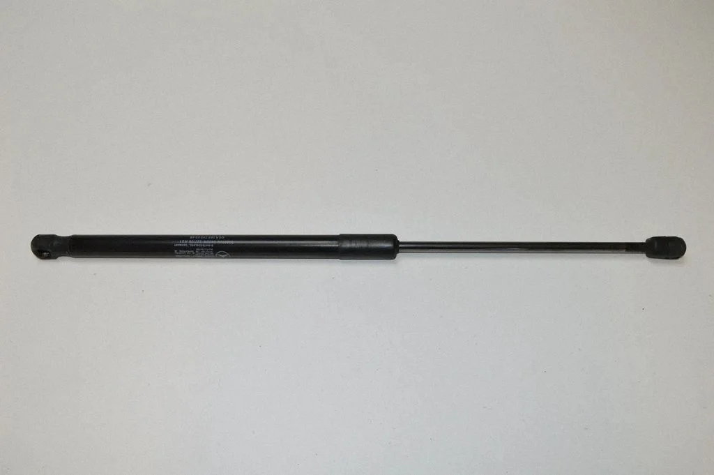 Aizmugurējā vāka amortizators – Mercedes-Benz A klase W169 (2004-2012)