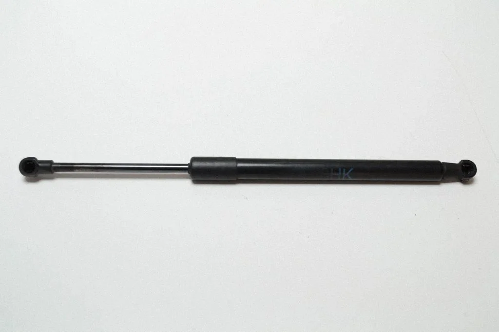 Aizmugurējā vāka amortizators 51247166758