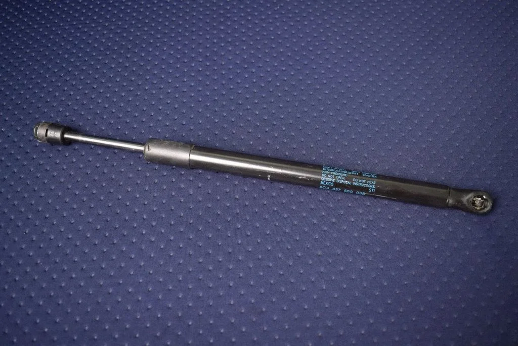 Tagaluugi gaasiamortisaator 5C3827550