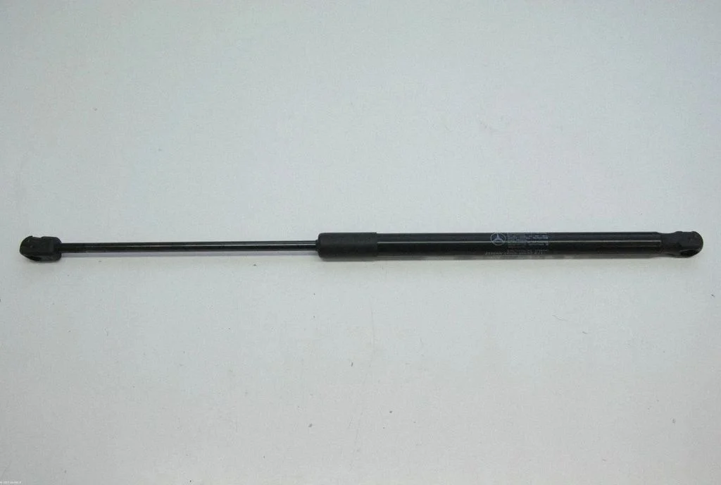 Aizmugurējā vāka amortizators – Mercedes-Benz A klase W169 (2004-2012)