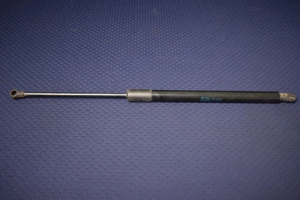 Tailgate/trunk strut/damper – Volkswagen e-Golf (2014-)