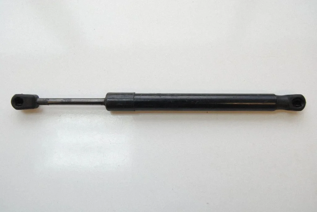 Tailgate/trunk strut/damper – Audi A6 Allroad C6 (2006-2011)