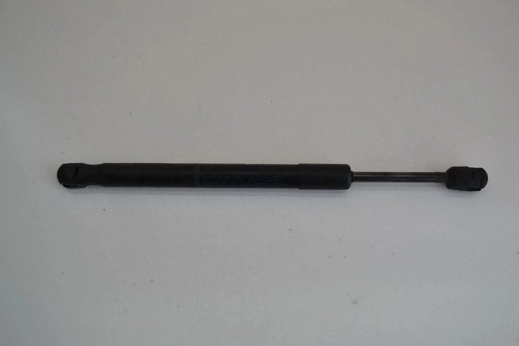 Tailgate/trunk strut/damper – Audi A6 Allroad C6 (2006-2011)