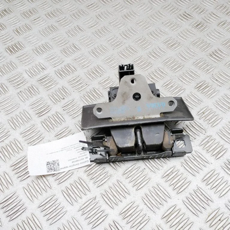 Tailgate/trunk/boot lock/catch/latch 31335045