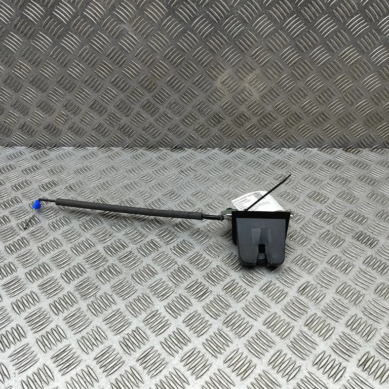 Zamek klapy bagażnika 11A827506