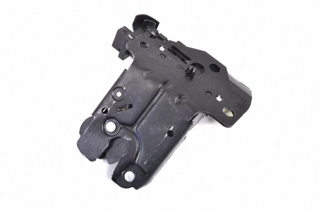 Tagaluugi lukk – Audi A3 S3 8P (2003-2012)
