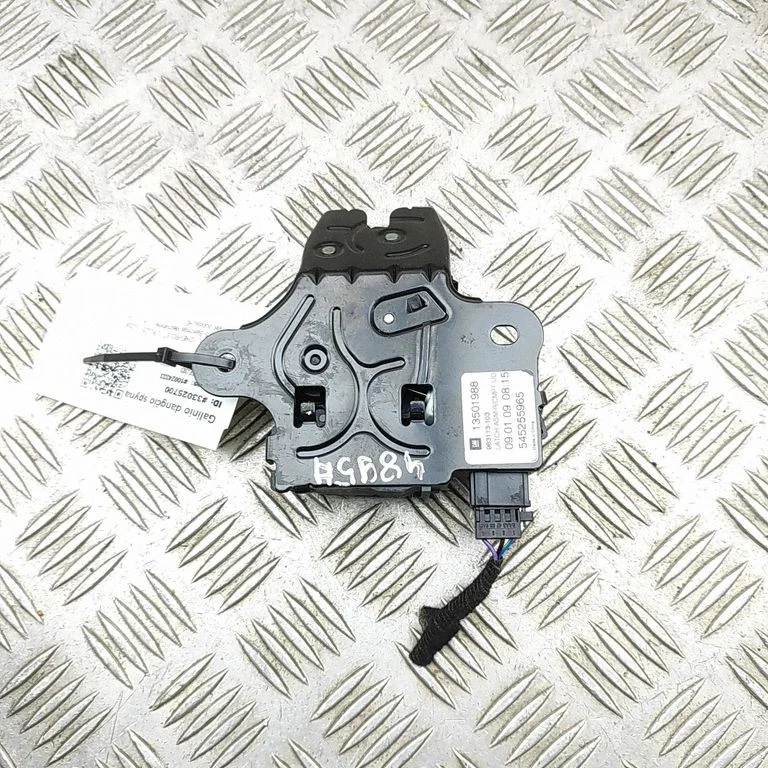 Tailgate/trunk/boot lock/catch/latch – Chevrolet Cruze (2009-2016)