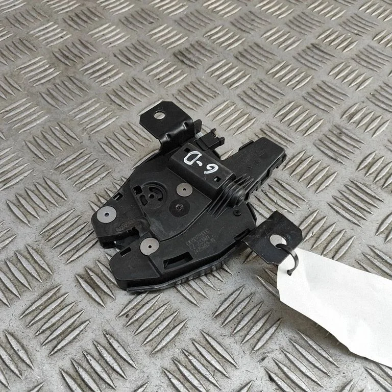 Tailgate/trunk/boot lock/catch/latch 7475462